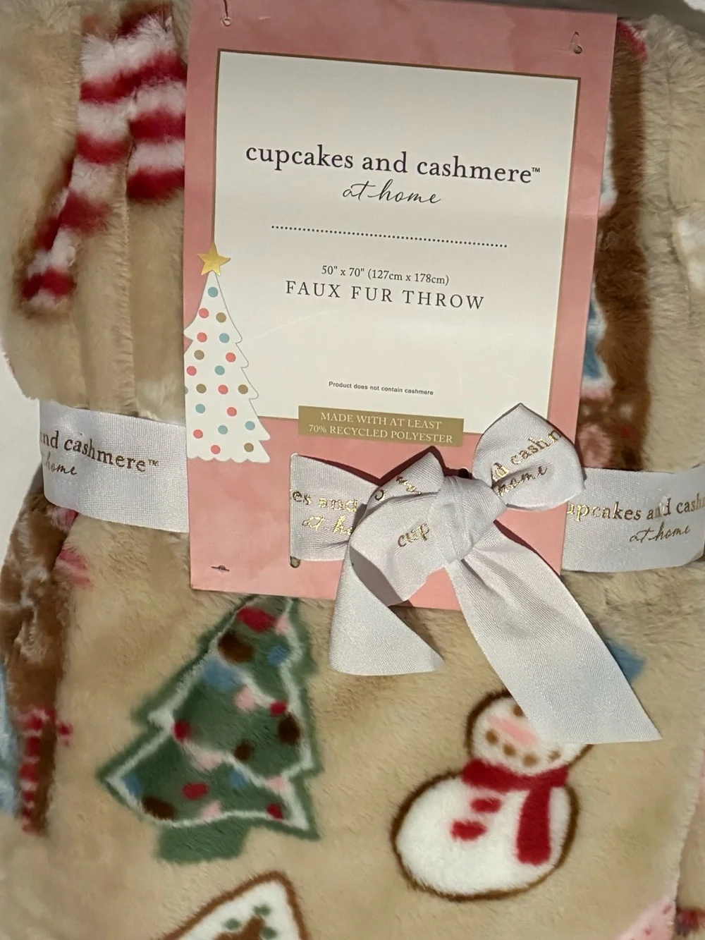cupcakes & cashmere hard find